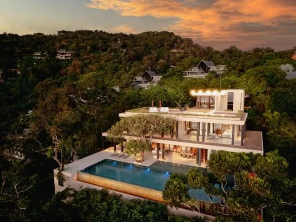 Villa Amarisa – A Spectacular Oceanfront Estate on Kamala Headland