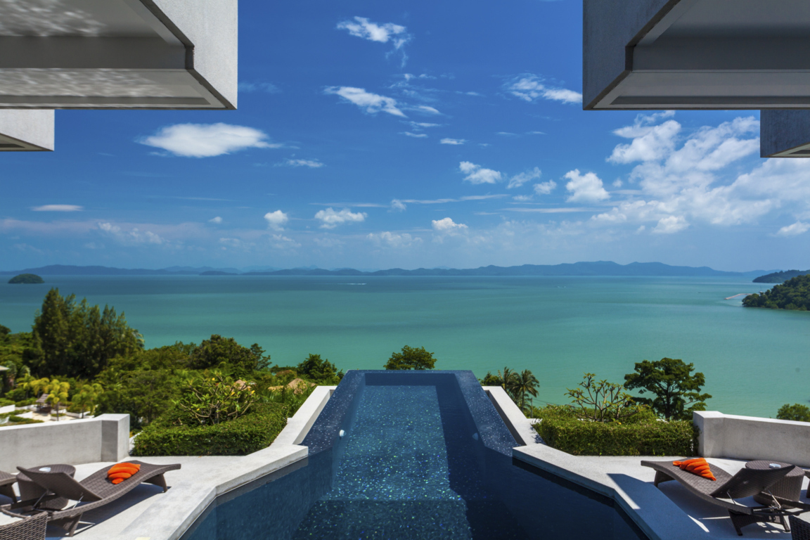 01 Villa Leelawadee Phuket – Swimming Pool Area 6 (FILEminimizer)