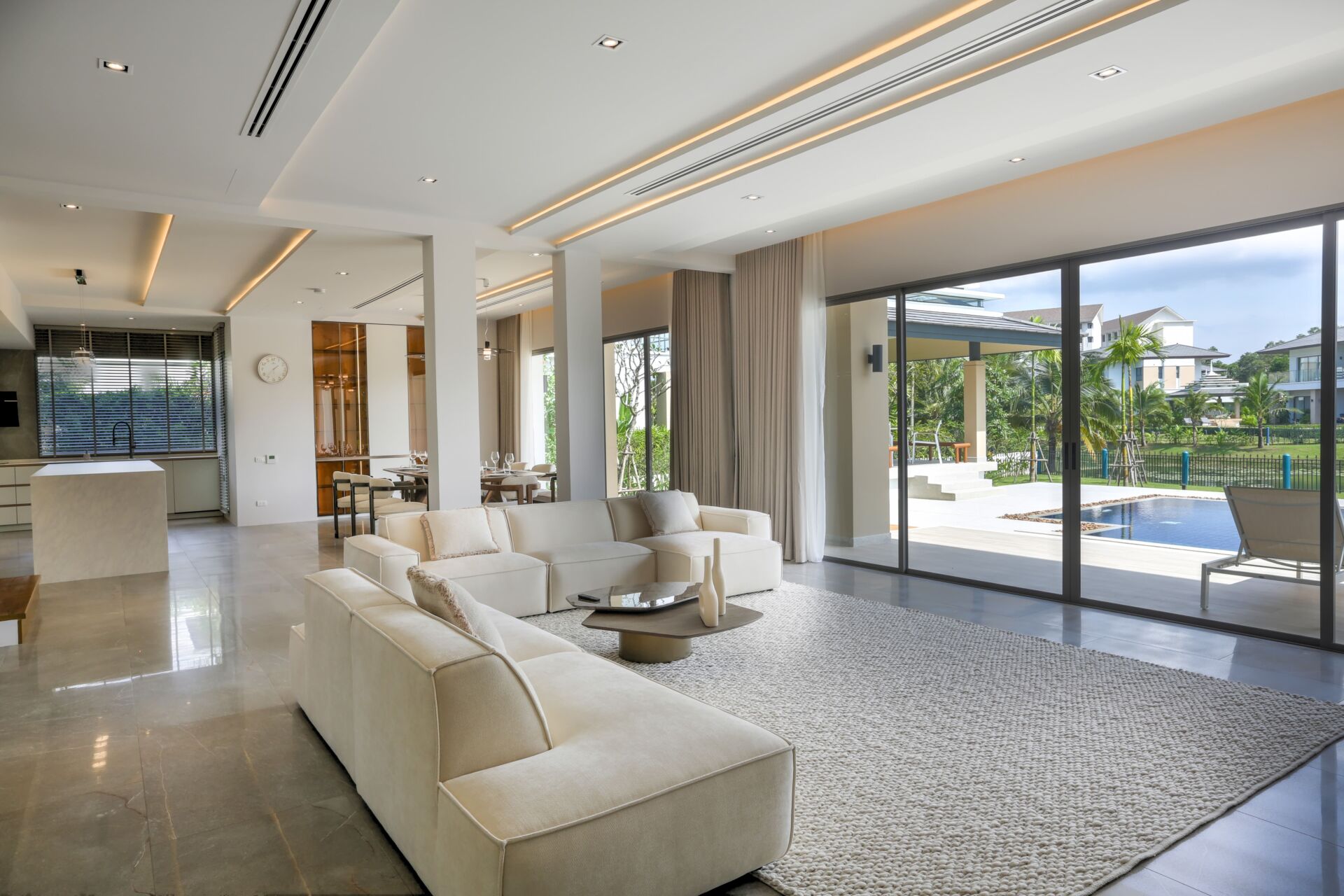 1-2 Liv room