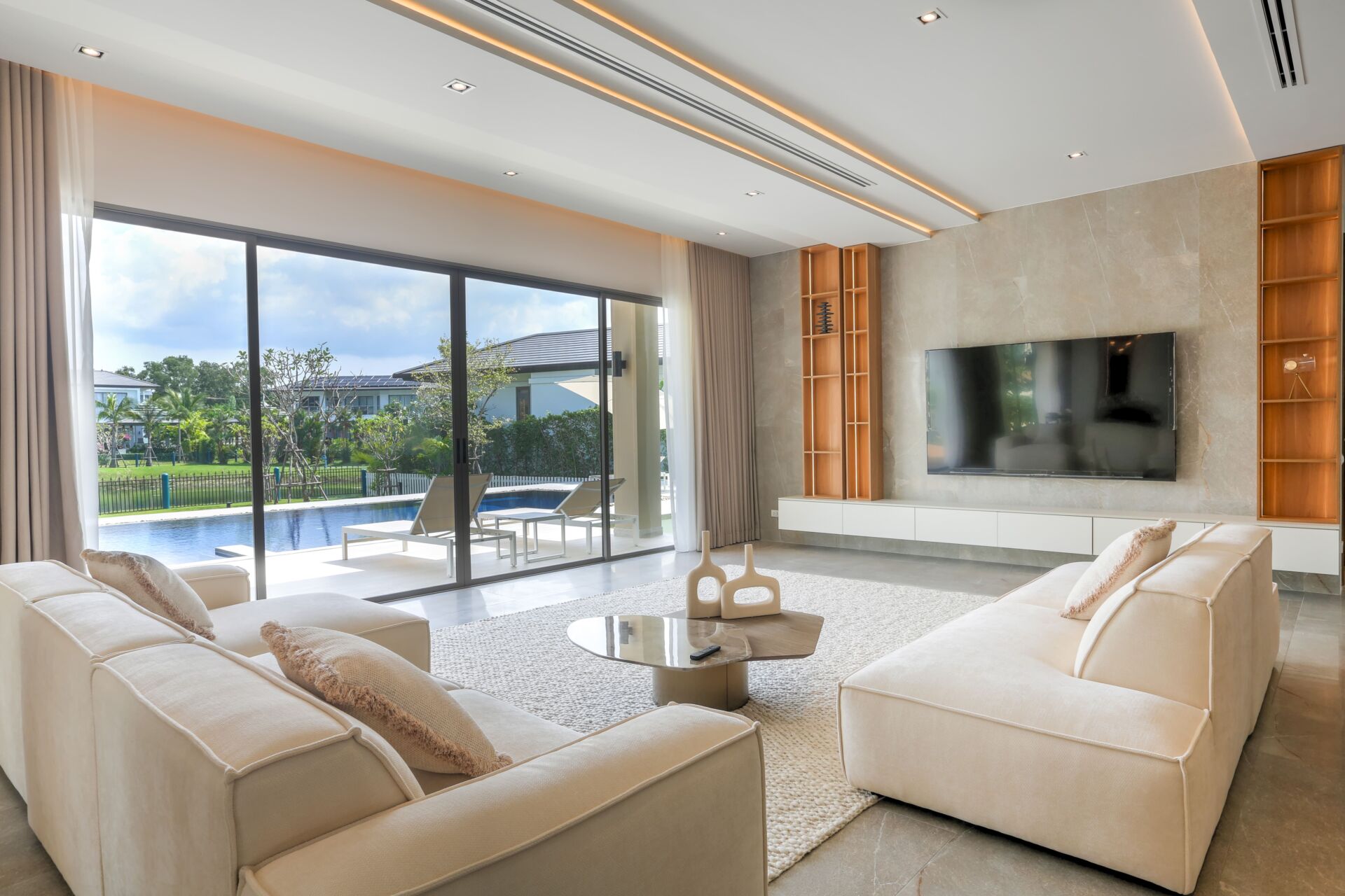 1-3 Liv room