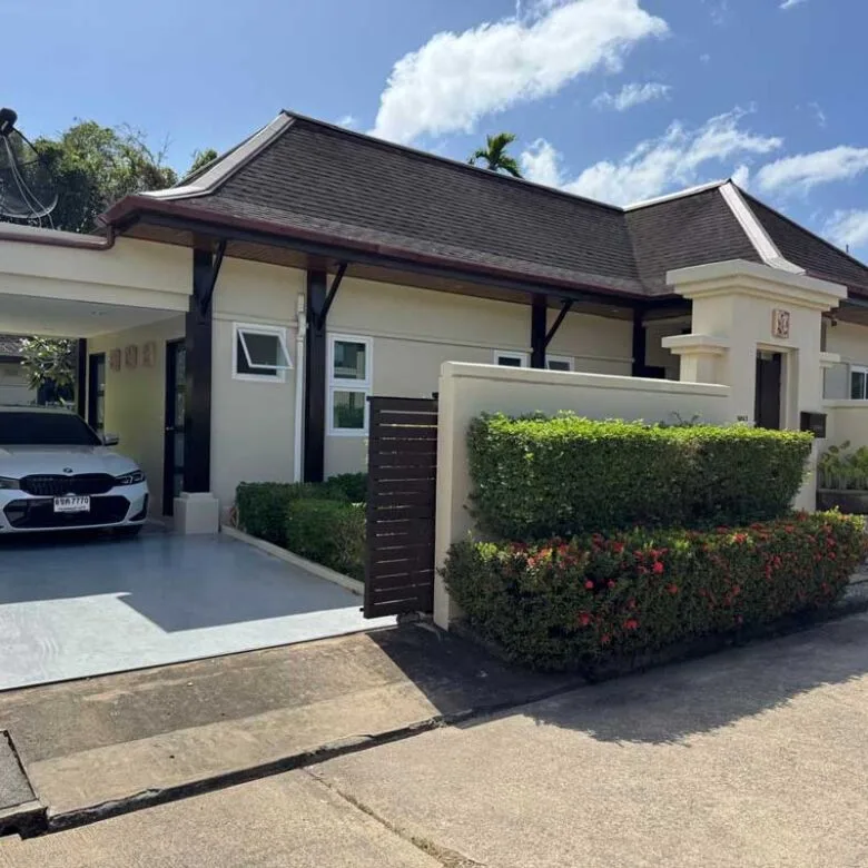 Two Villas Oriental: Comfortable 4-Bedroom Pool Villa for Rent in Layan for Rent