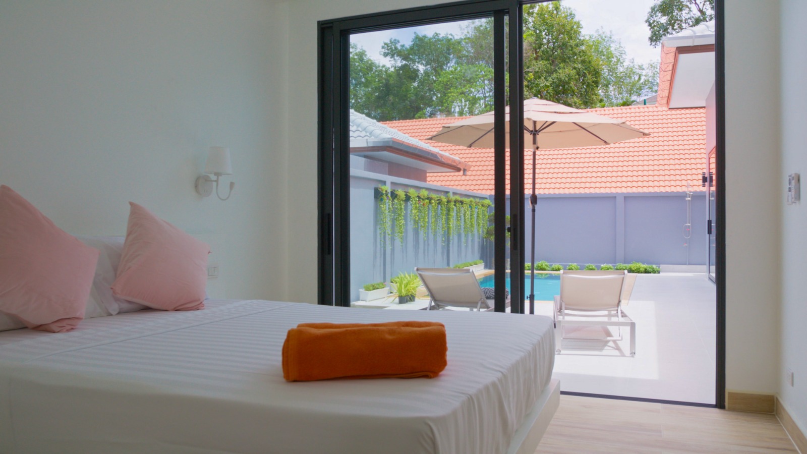 Chalong Pool Villa (13)