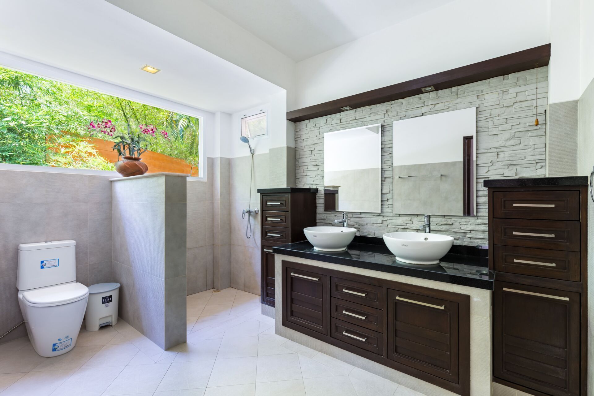 Villa Barnabé-5-Bedroom 1-04