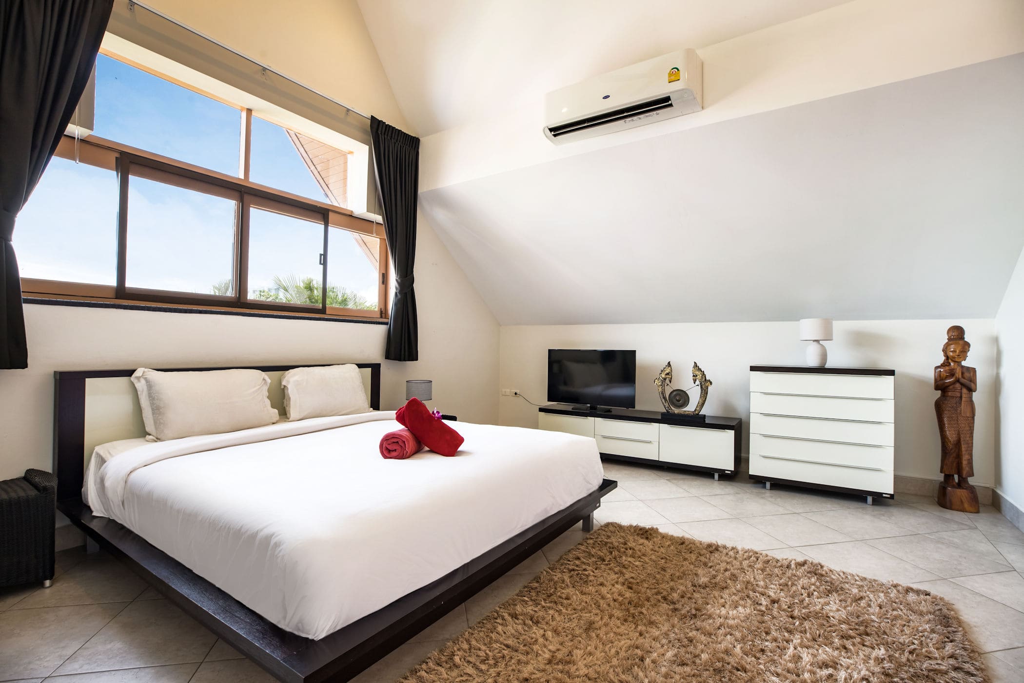 Villa Felicity-11-Bedroom 1-02