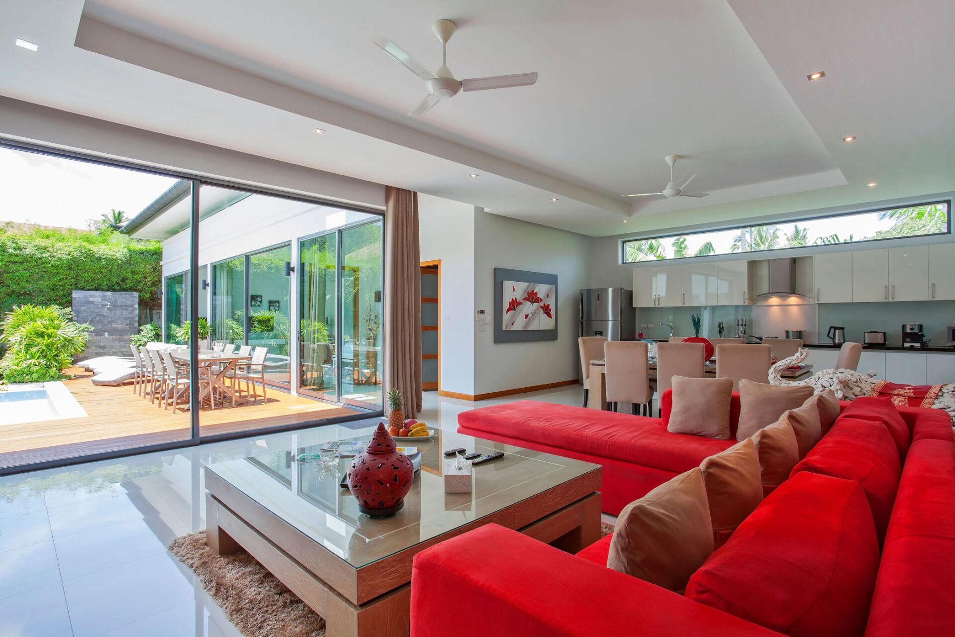 Villa Tangerine-3-Livingroom-01