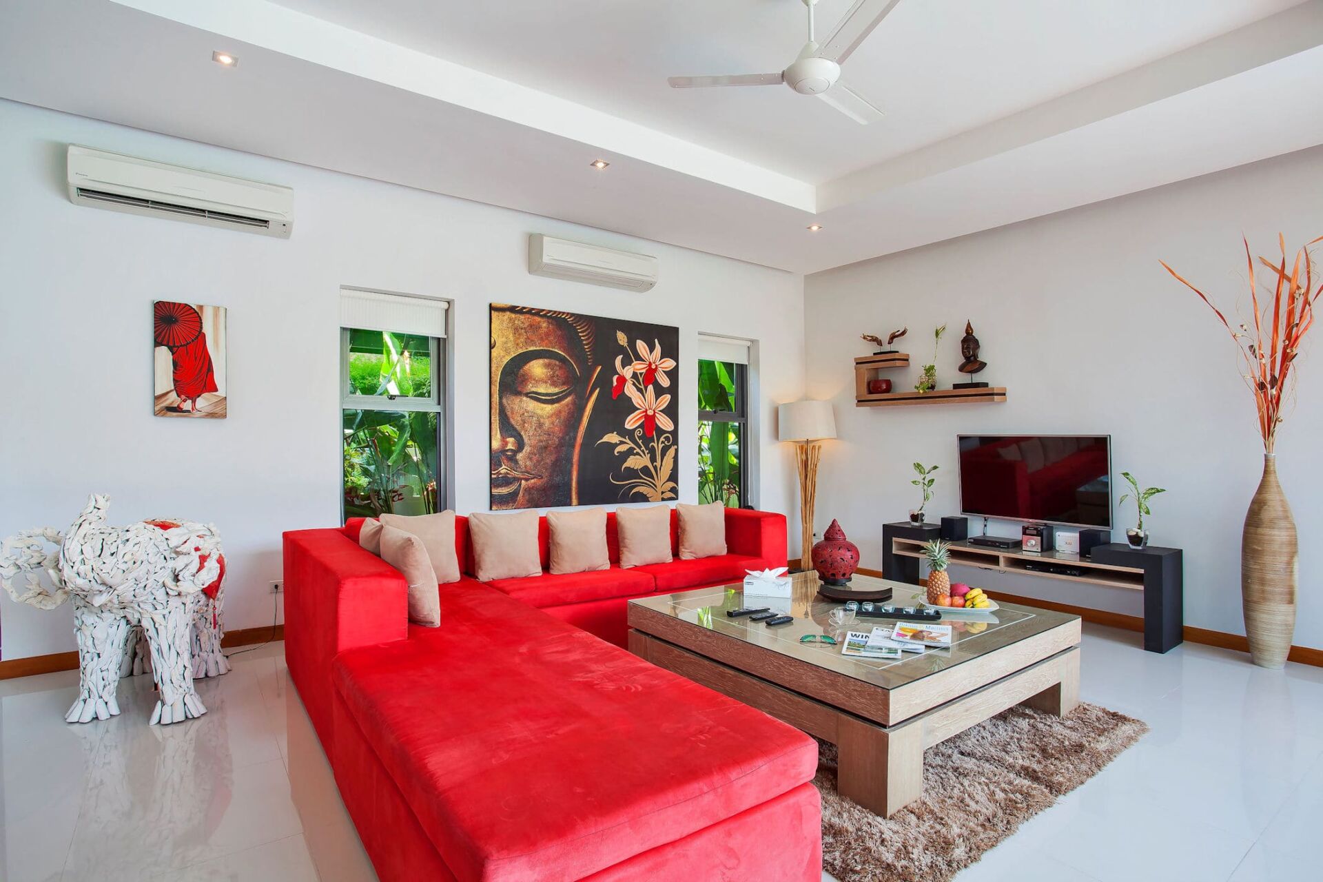 Villa Tangerine-3-Livingroom-02