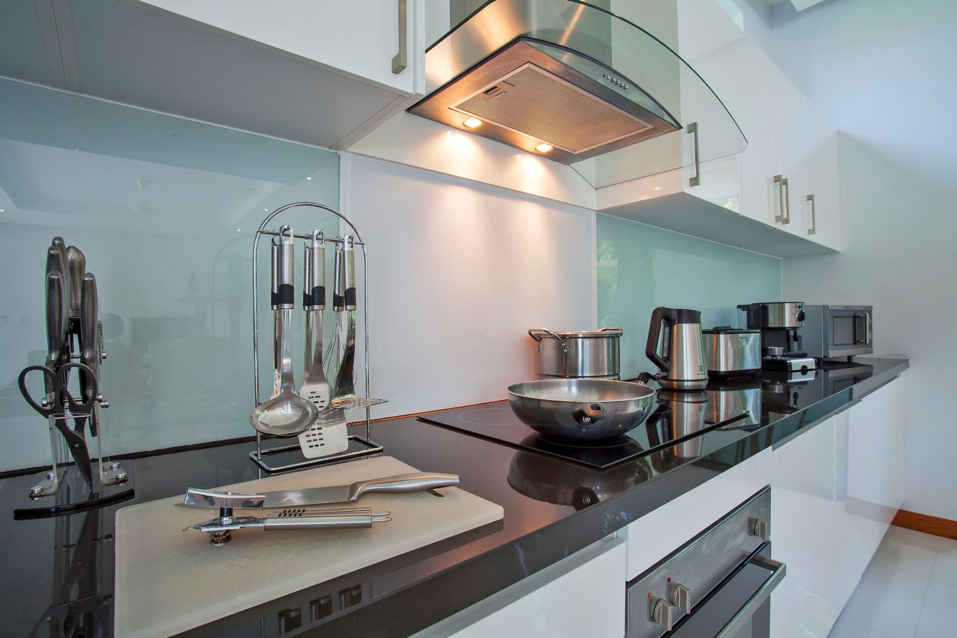 Villa Tangerine-4-Kitchen-02