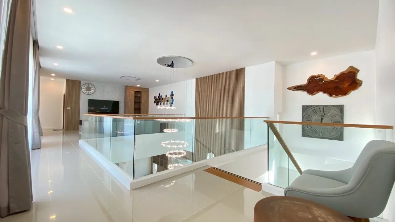 Casa Rivera: Modern 4-Bedroom Private Pool Villa for Rent in Ko Kaeo, Phuket