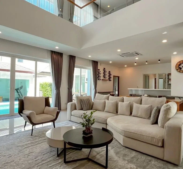 Casa Rivera: Modern 4-Bedroom Private Pool Villa for Rent in Ko Kaeo, Phuket