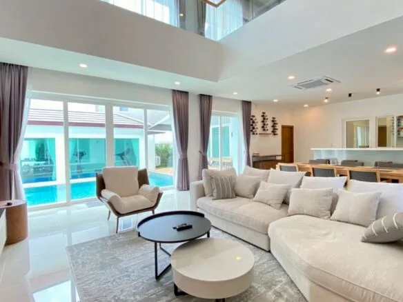 Casa Rivera: Modern 4-Bedroom Private Pool Villa for Rent in Ko Kaeo, Phuket
