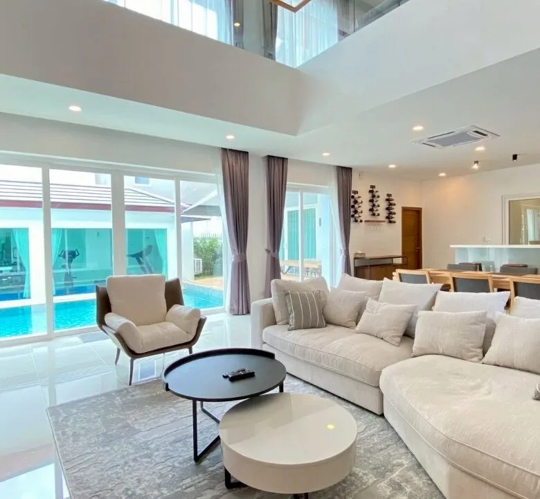 Casa Rivera: Modern 4-Bedroom Private Pool Villa for Rent in Ko Kaeo, Phuket