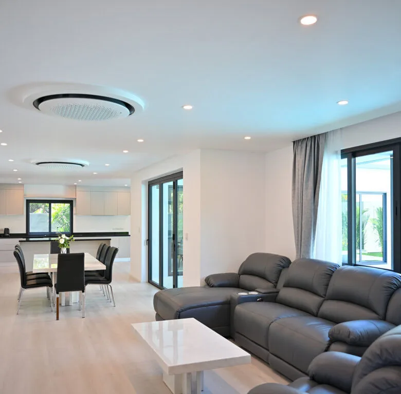 Contemporary 4-Bedroom Pool Villa for Long-Term Rent in Cherngtalay