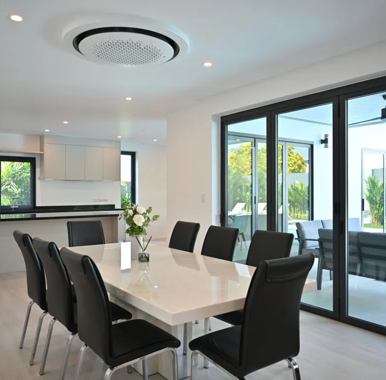 Contemporary 4-Bedroom Pool Villa for Long-Term Rent in Cherngtalay