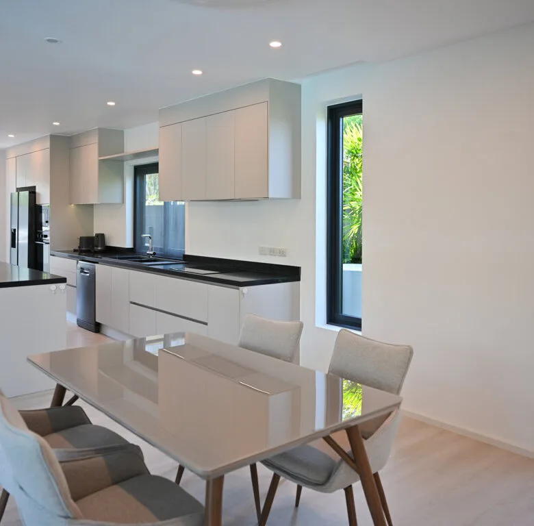 Contemporary 4-Bedroom Pool Villa for Long-Term Rent in Cherngtalay