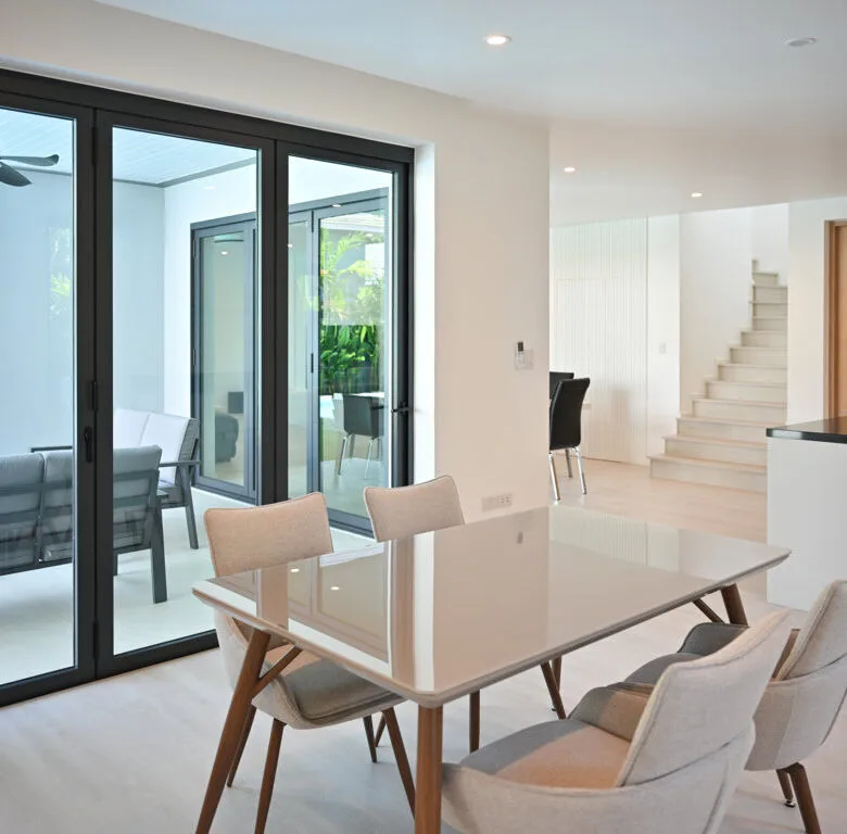 Contemporary 4-Bedroom Pool Villa for Long-Term Rent in Cherngtalay