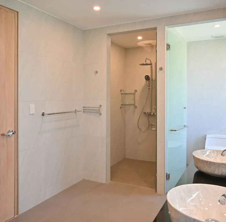 Contemporary 4-Bedroom Pool Villa for Long-Term Rent in Cherngtalay