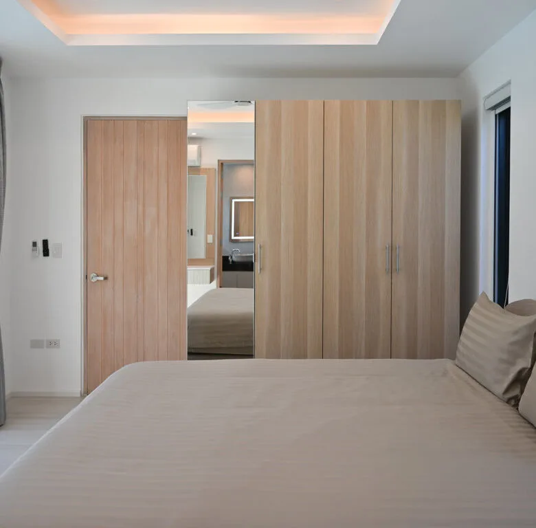 Contemporary 4-Bedroom Pool Villa for Long-Term Rent in Cherngtalay