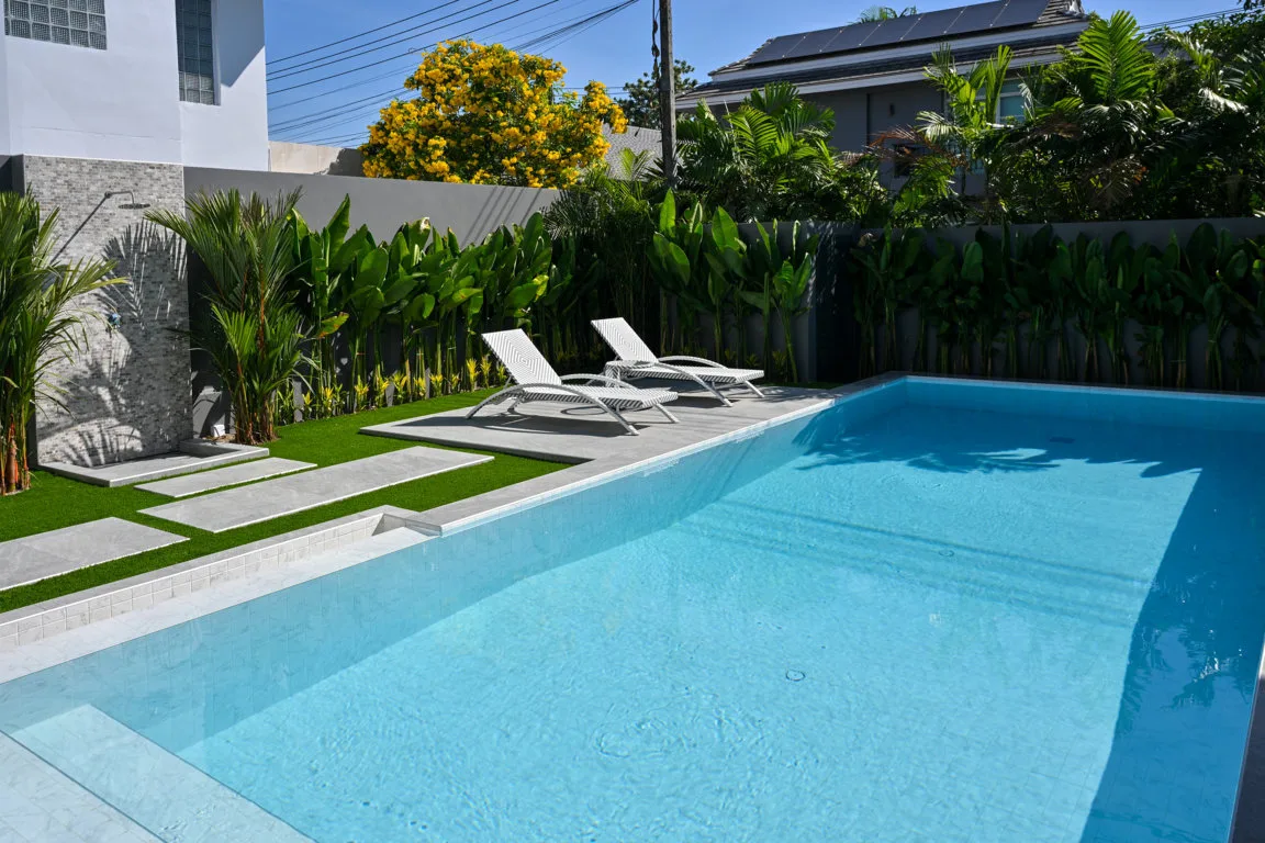 K-Pool-1 (FILEminimizer) Contemporary 4-Bedroom Pool Villa for Long-Term Rent in Cherngtalay