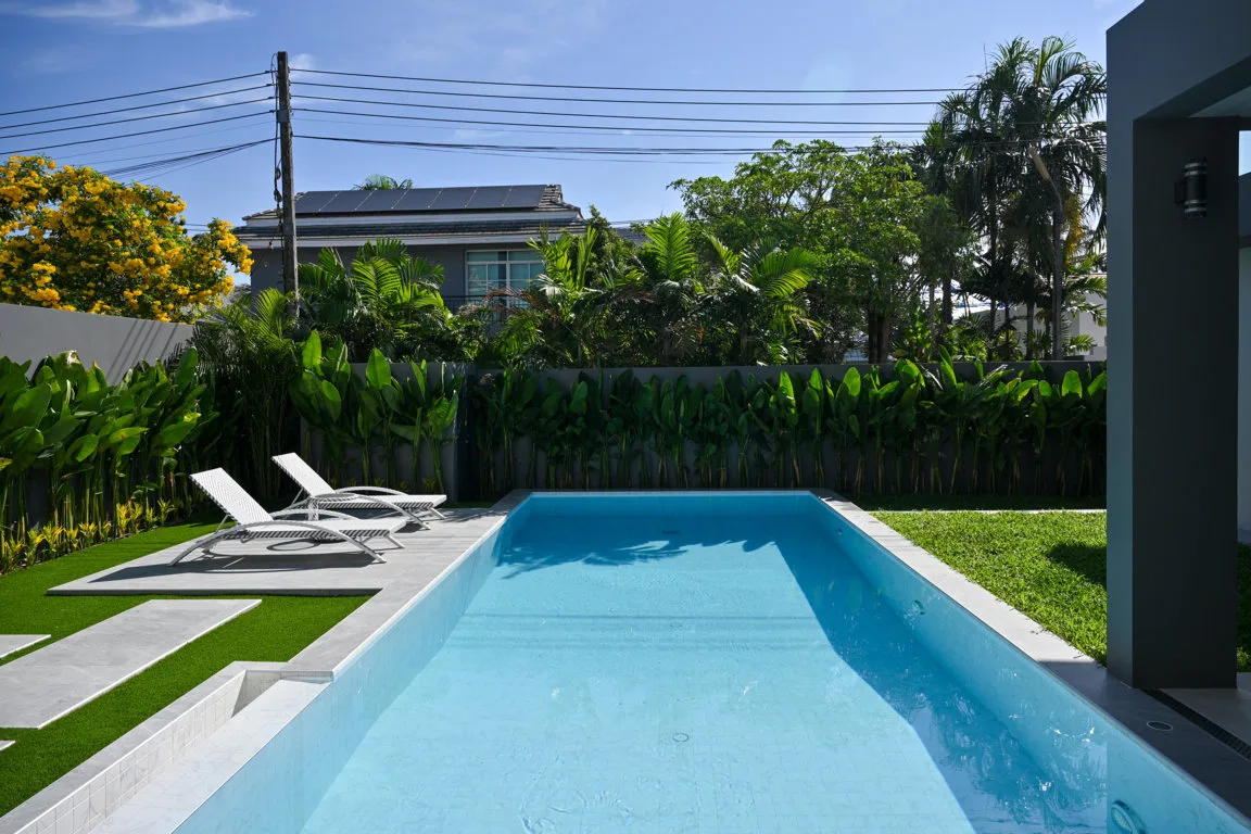 K-Pool-2 (FILEminimizer) Contemporary 4-Bedroom Pool Villa for Long-Term Rent in Cherngtalay