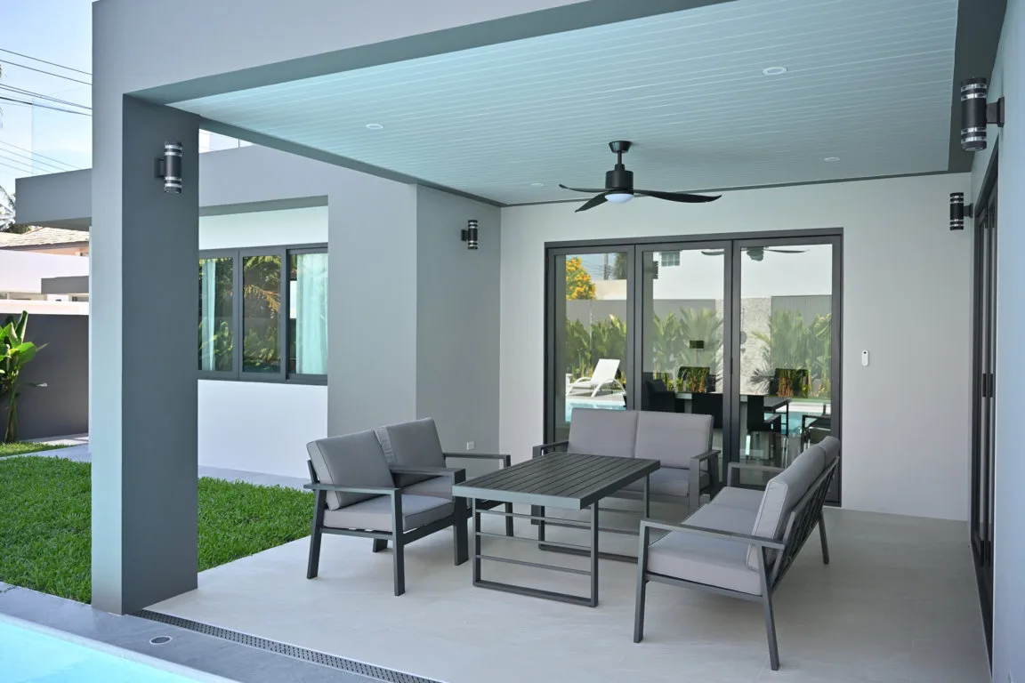 L-Sala-1 (FILEminimizer) Contemporary 4-Bedroom Pool Villa for Long-Term Rent in Cherngtalay