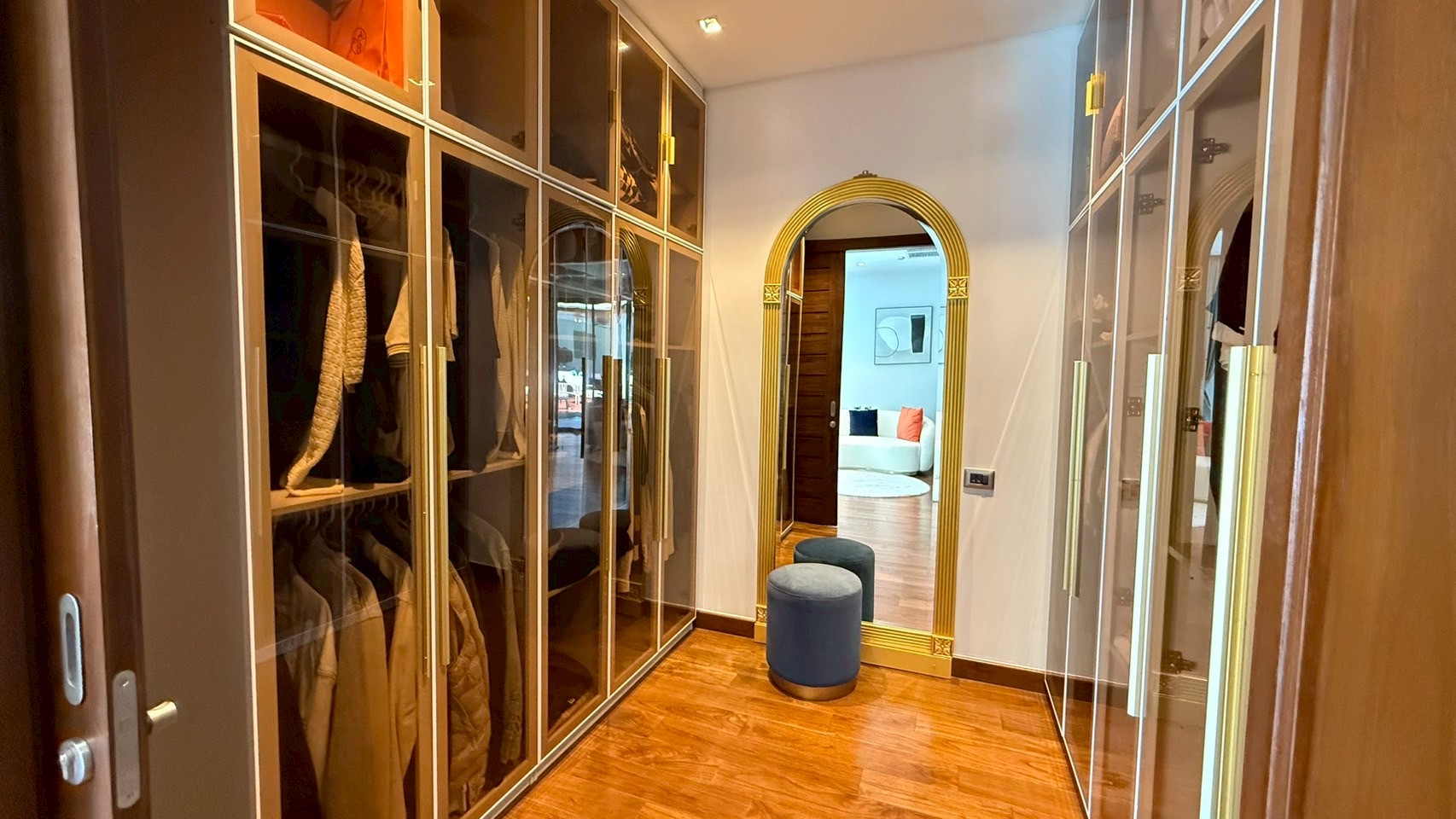 LINE_ALBUM_9568_250509_10