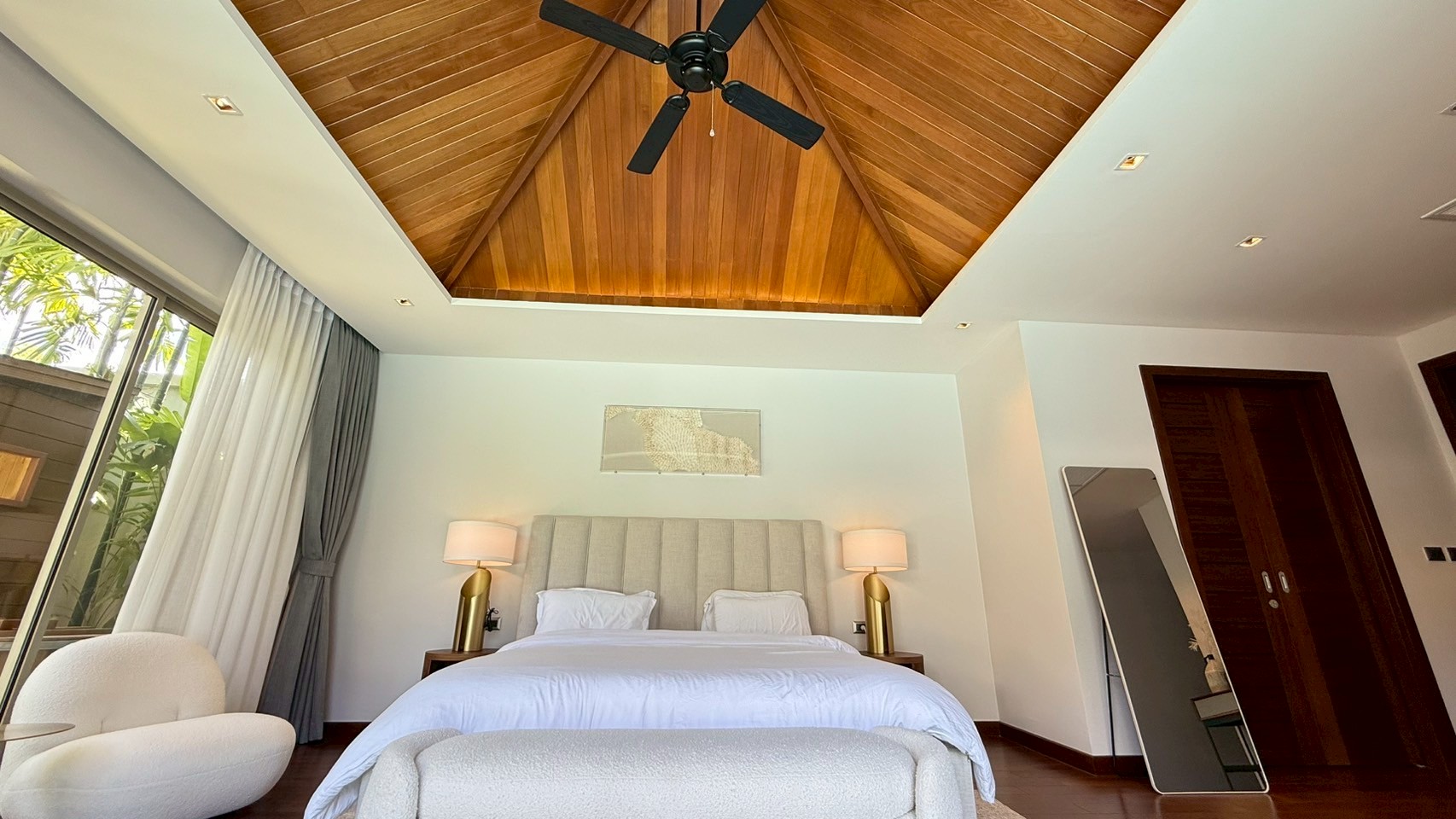 LINE_ALBUM_9568_250509_15