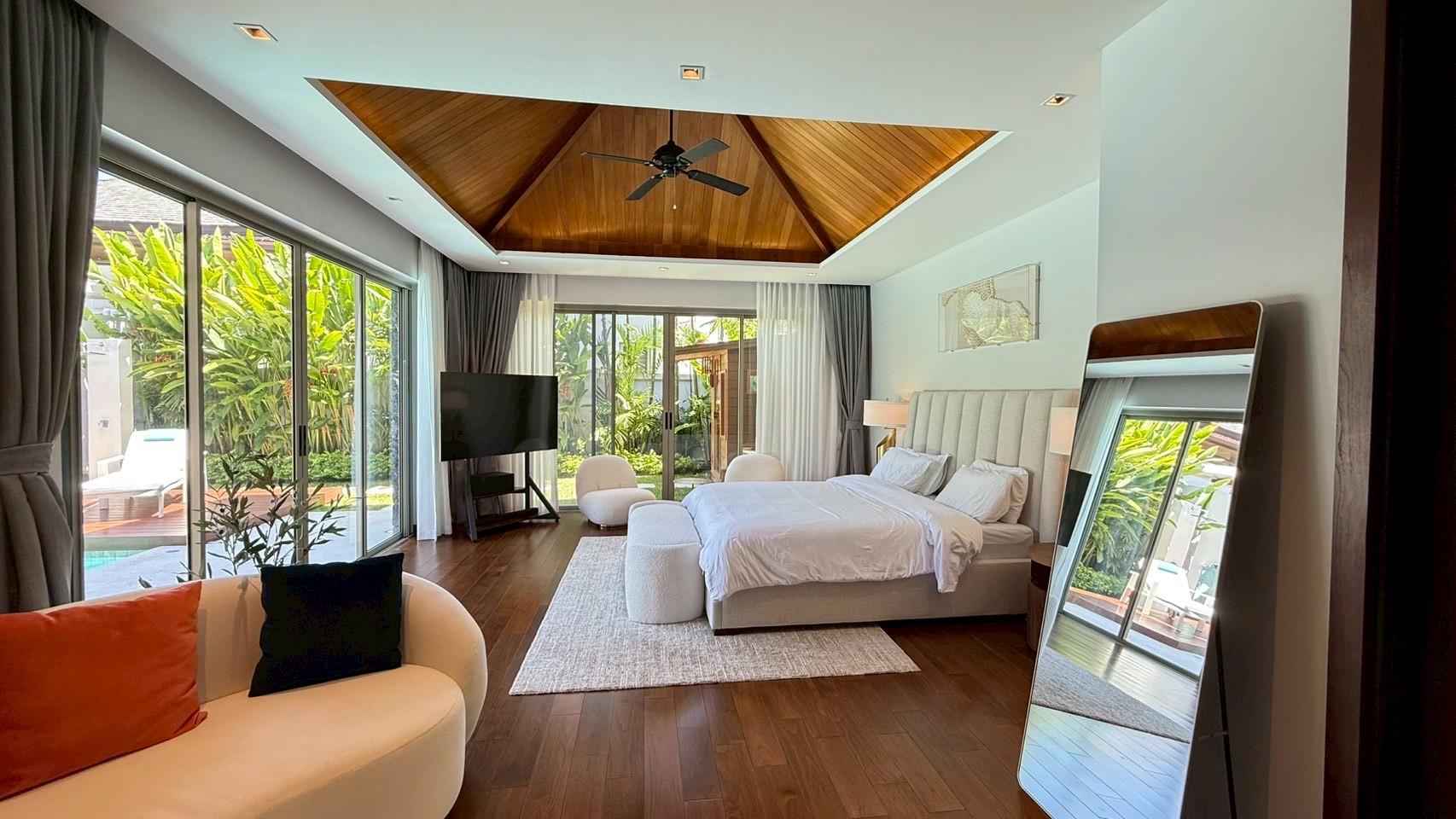 LINE_ALBUM_9568_250509_16