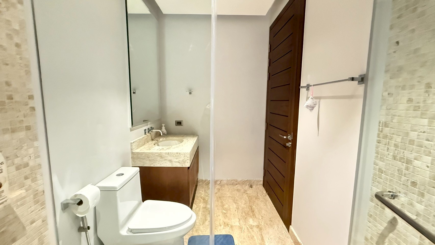 LINE_ALBUM_9568_250509_22