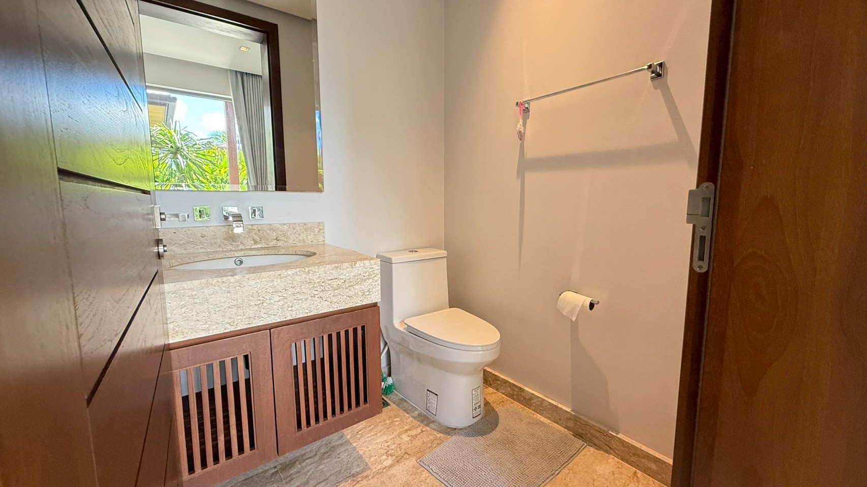 LINE_ALBUM_9568_250509_27