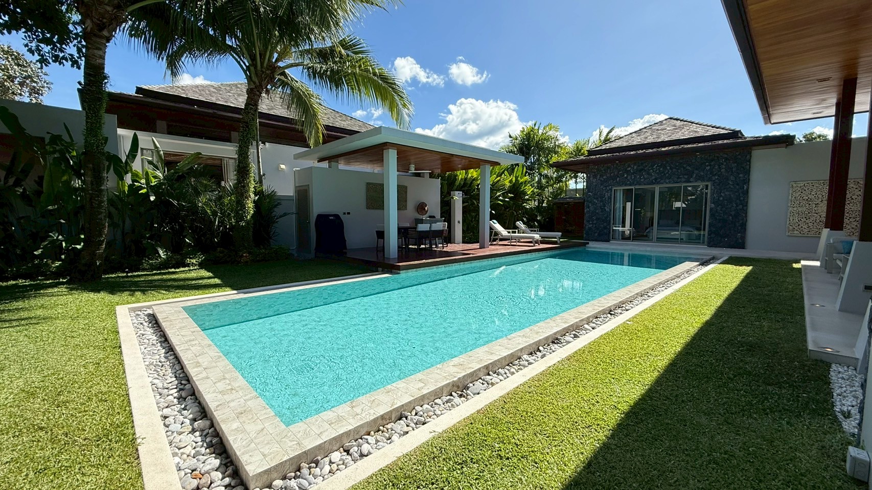 LINE_ALBUM_9568_250509_49