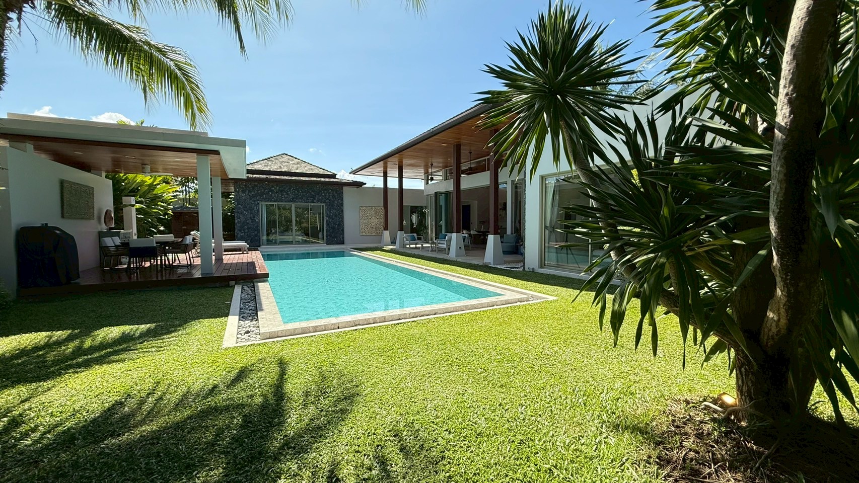 LINE_ALBUM_9568_250509_51