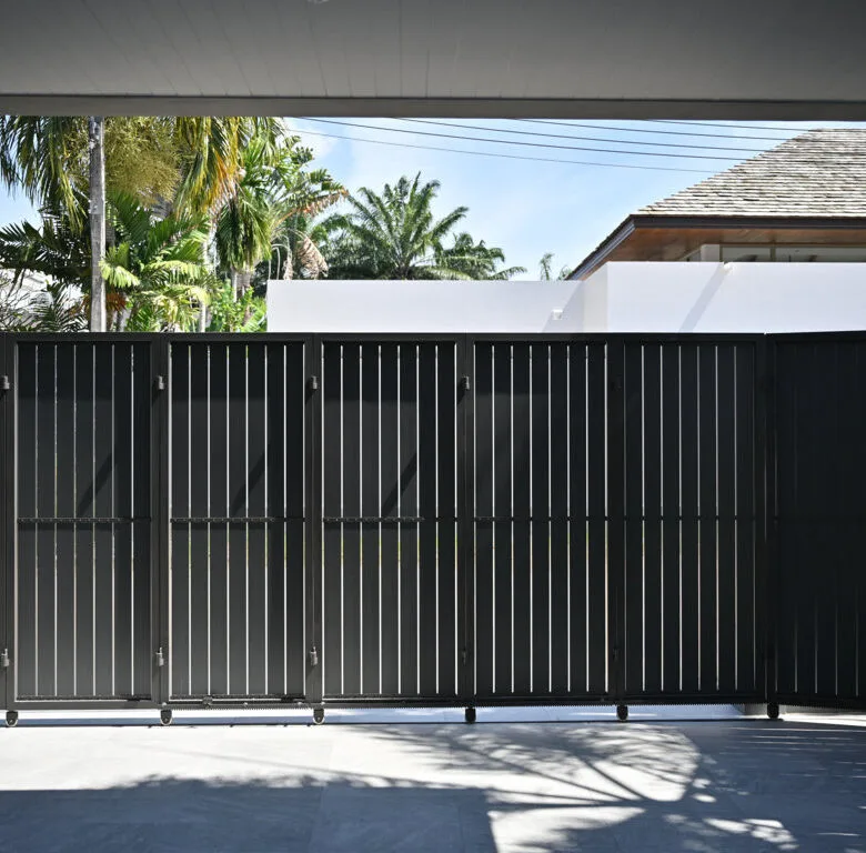 Contemporary 4-Bedroom Pool Villa for Long-Term Rent in Cherngtalay