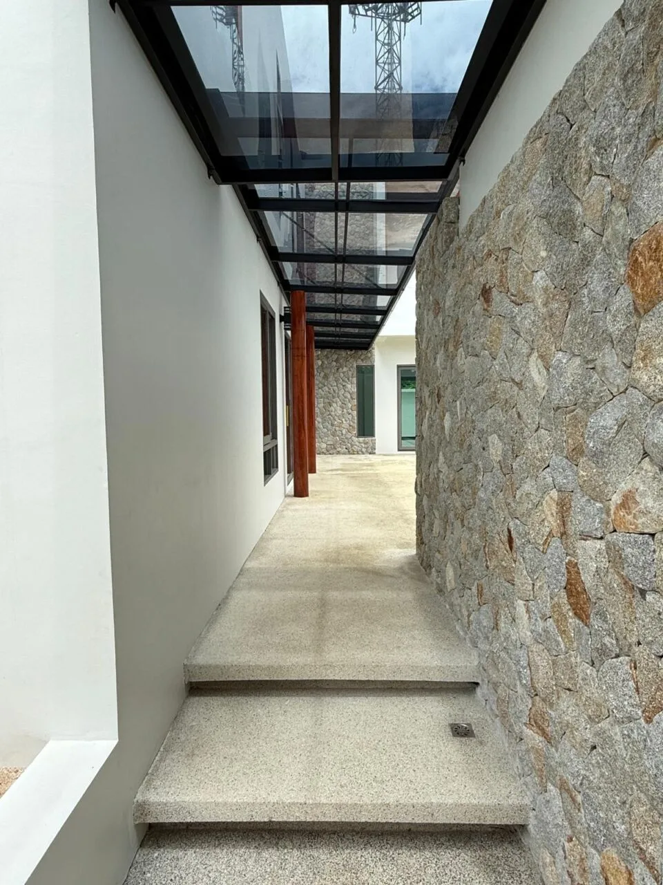 PHOTO-2025-05-14-13-46-24 3 Spacious 5-Bedroom Pool Villa for Sale – Koh Kaew, Phuket