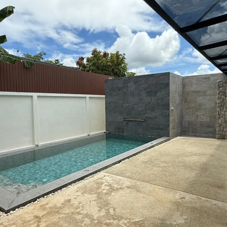 Spacious 5-Bedroom Pool Villa for Sale – Koh Kaew, Phuket