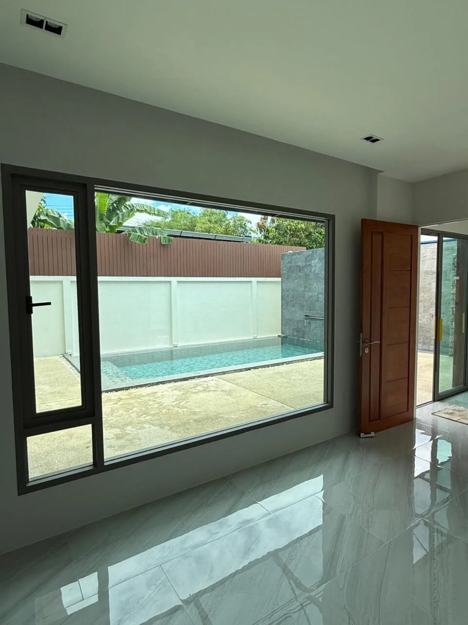 PHOTO-2025-05-14-13-46-28 3 Spacious 5-Bedroom Pool Villa for Sale – Koh Kaew, Phuket