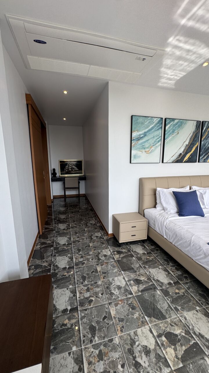 Bedroom 1_5783