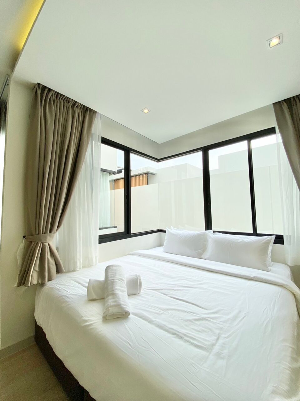 Diamond-pool-villa-Type-A-12