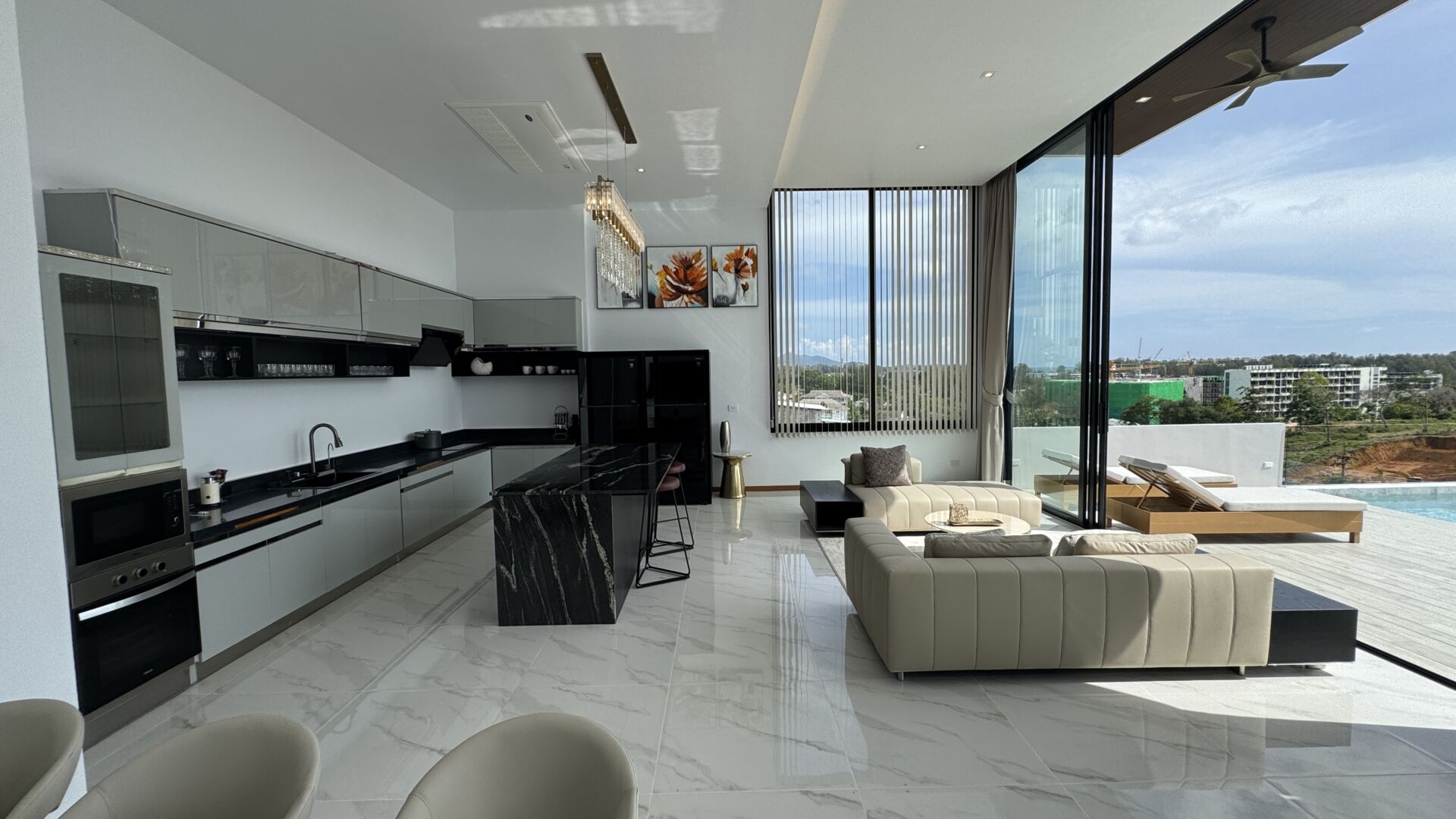 Living Room and Terrace_5817
