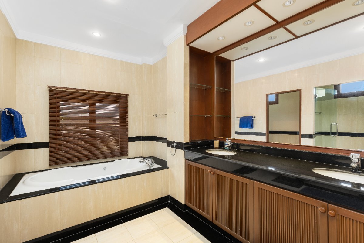 Lakewood Hills Villa 8 PPN 31