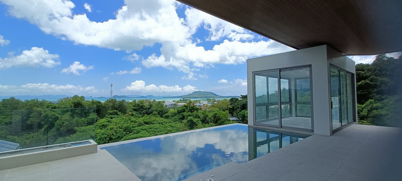 Luxury Pool Villa Sea view for Rent in Koh Kaew, Phuket