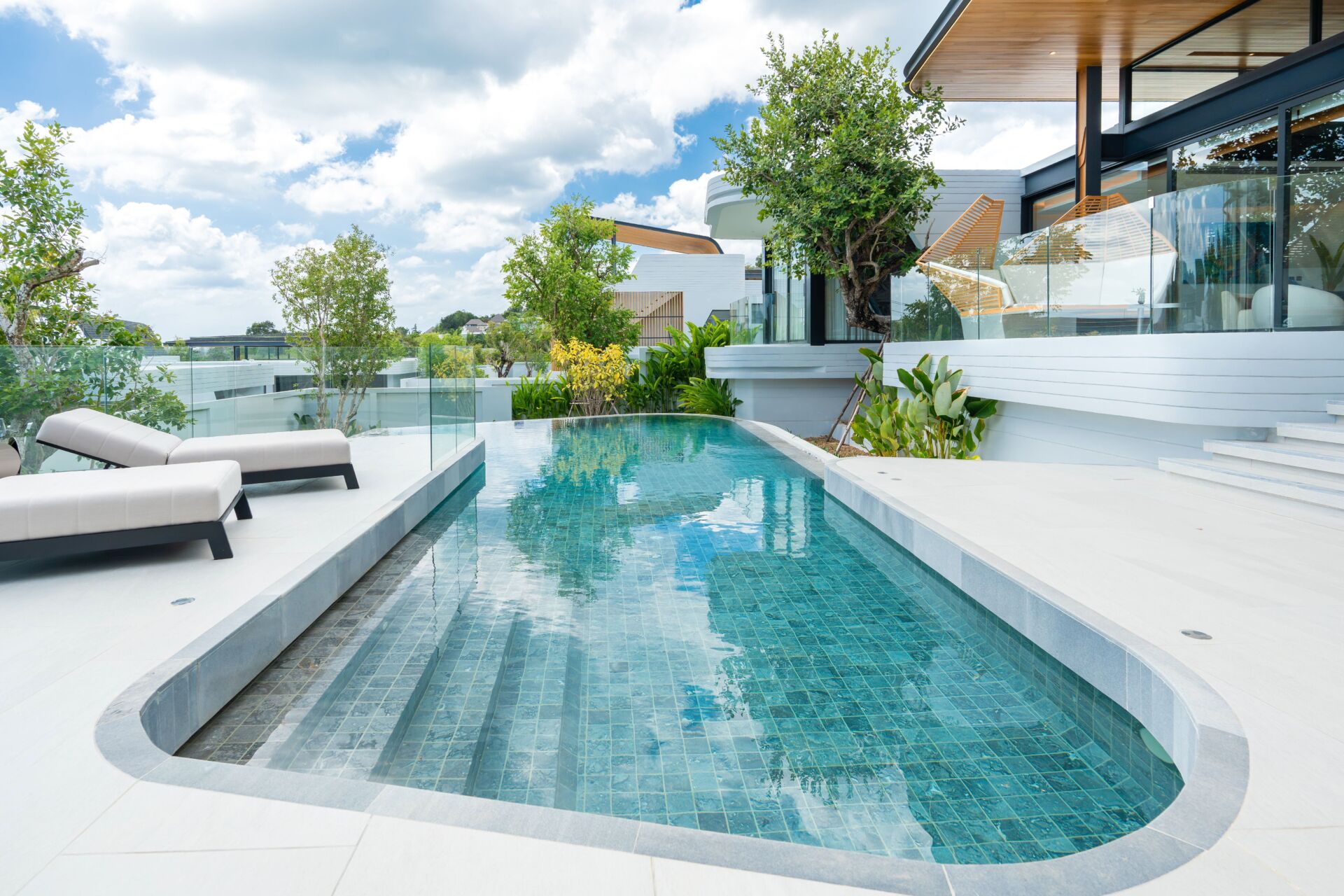 NEW03515-Enhanced-NR (1)