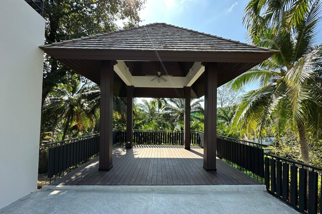 WhatsApp Image 2026-01-04 at 09.46.18 (1)