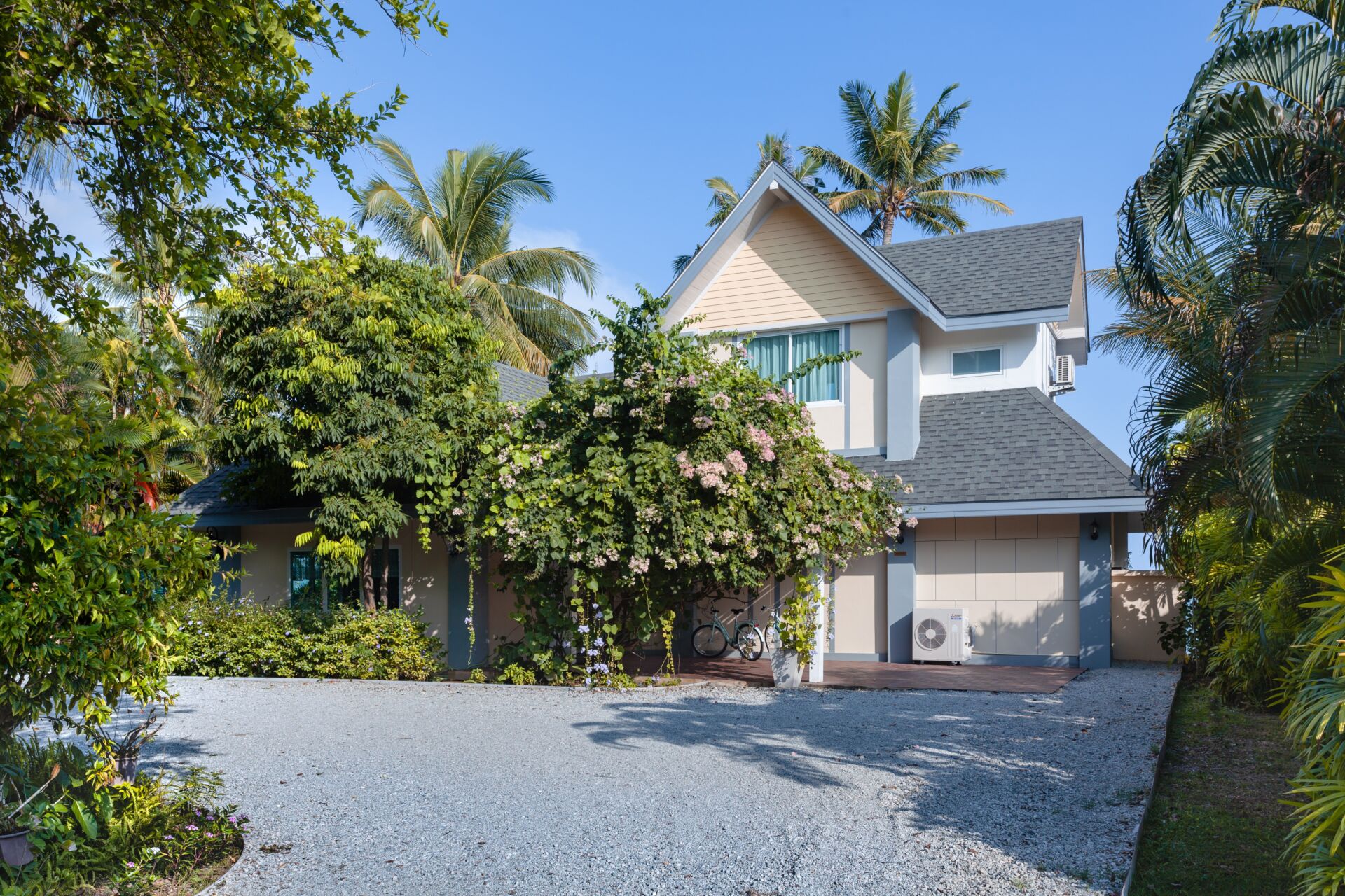 2-Bedroom Beachfront Pool Villa for Rent in Rawai, Phuket