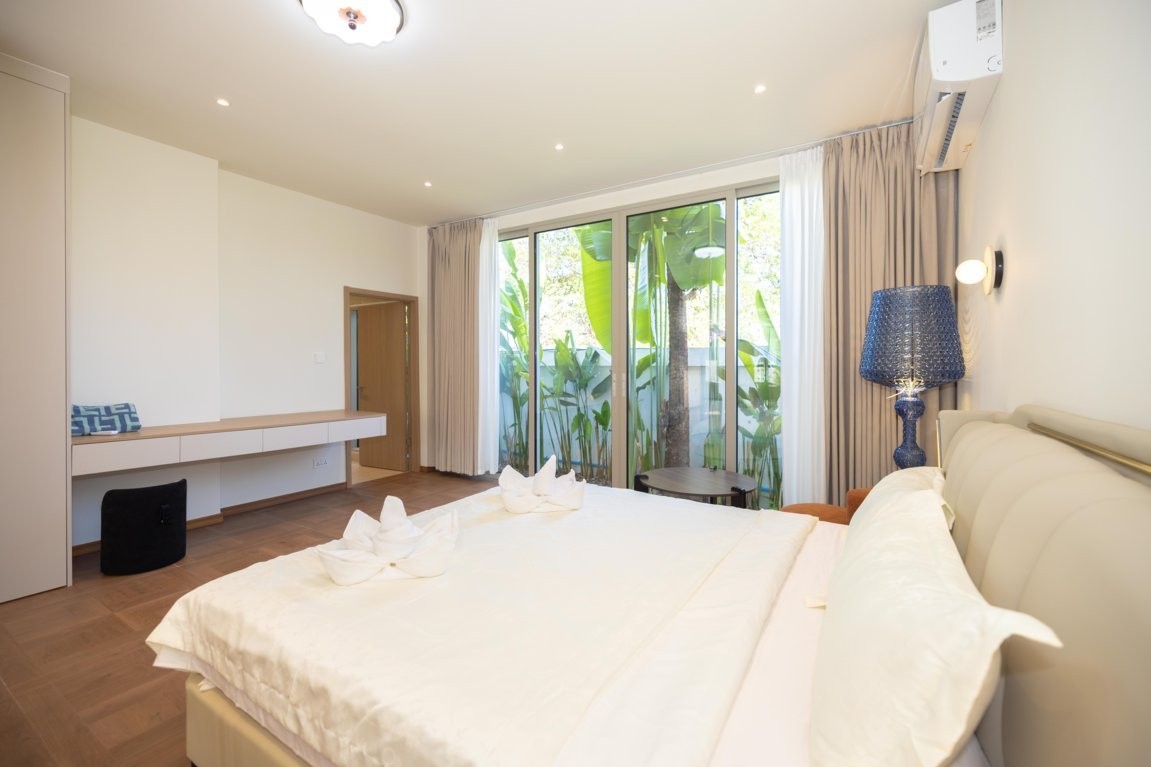 Luxury 5-Bedroom Pool Villa for Rent in Bang Tao, Phuket