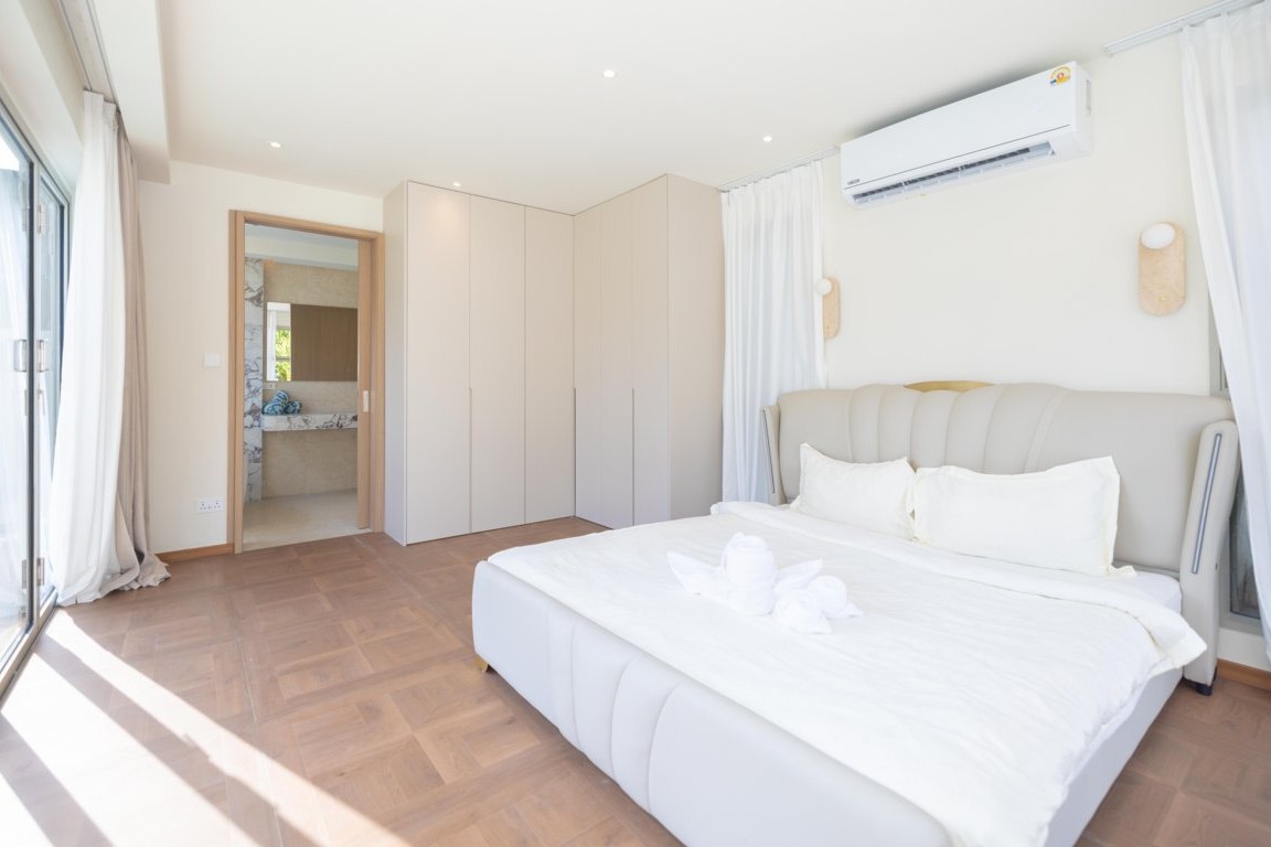 Luxury 5-Bedroom Pool Villa for Rent in Bang Tao, Phuket