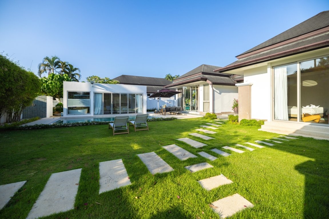 Luxury 5-Bedroom Pool Villa for Rent in Bang Tao, Phuket