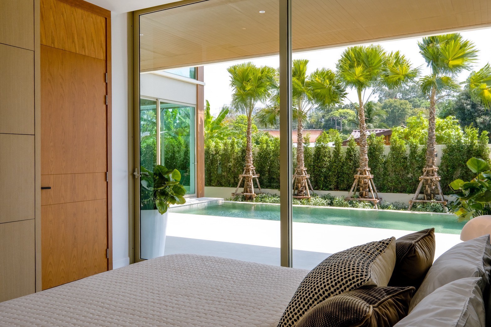 SALILA SOL – Ultra-Luxury Private Pool Villas in Cherngtalay, Phuket