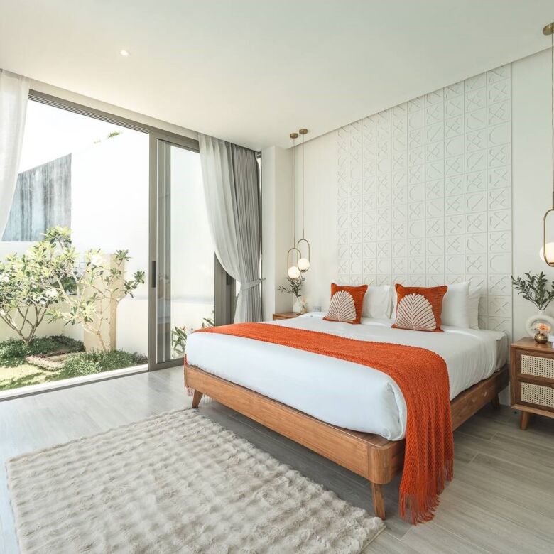 Luxury Modern Pool Villa for Sale in Bangtao, Phuket – Exclusive 4-Bedroom Residence in Cherng Talay