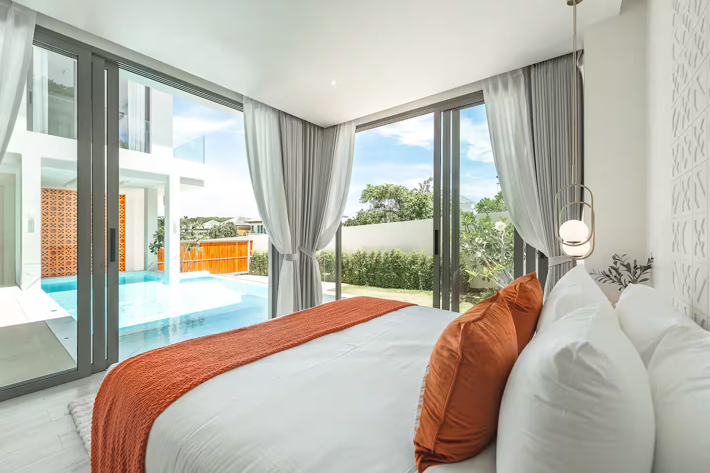 Luxury Modern Pool Villa for Sale in Bangtao, Phuket – Exclusive 4-Bedroom Residence in Cherng Talay