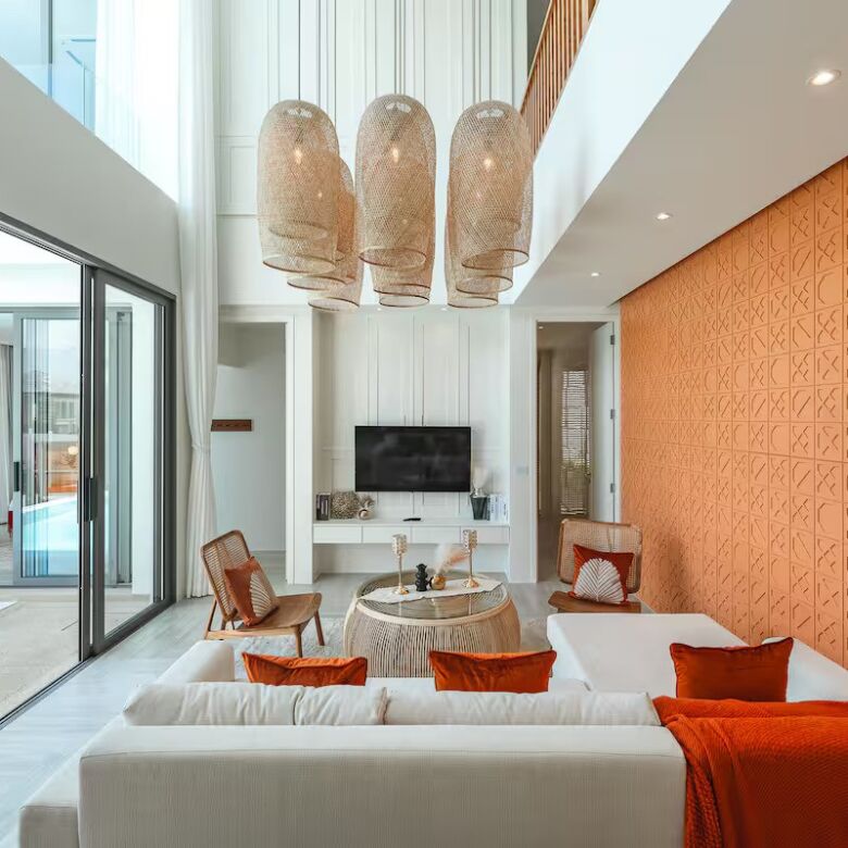 Luxury Modern Pool Villa for Sale in Bangtao, Phuket – Exclusive 4-Bedroom Residence in Cherng Talay